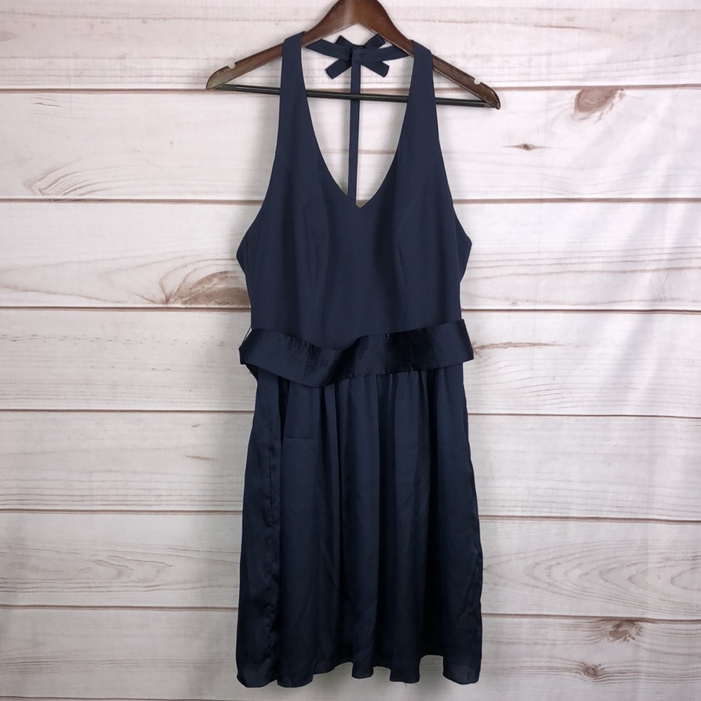 Vera Wang White Short Midnight T-Strap Halter Bridesmaid Dress - Size 14 - Picture 3 of 13
